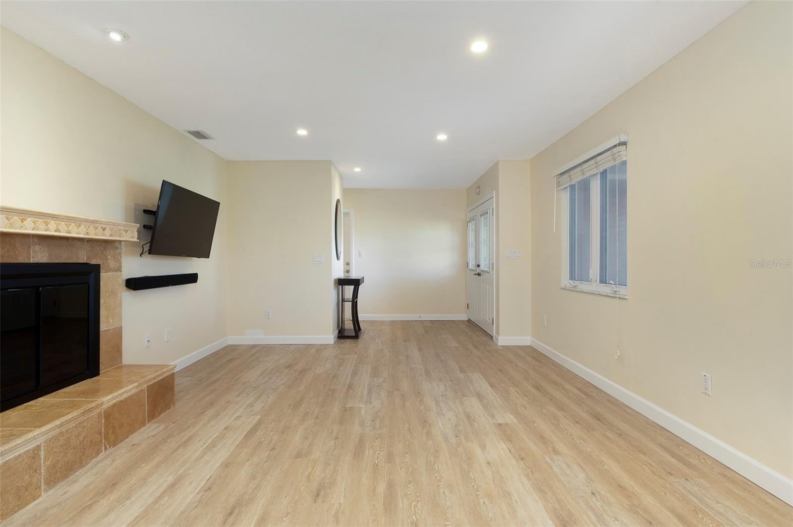 SEMINOLE LAKE GOLF & COUNTRY CLUB ESTATES - Residential