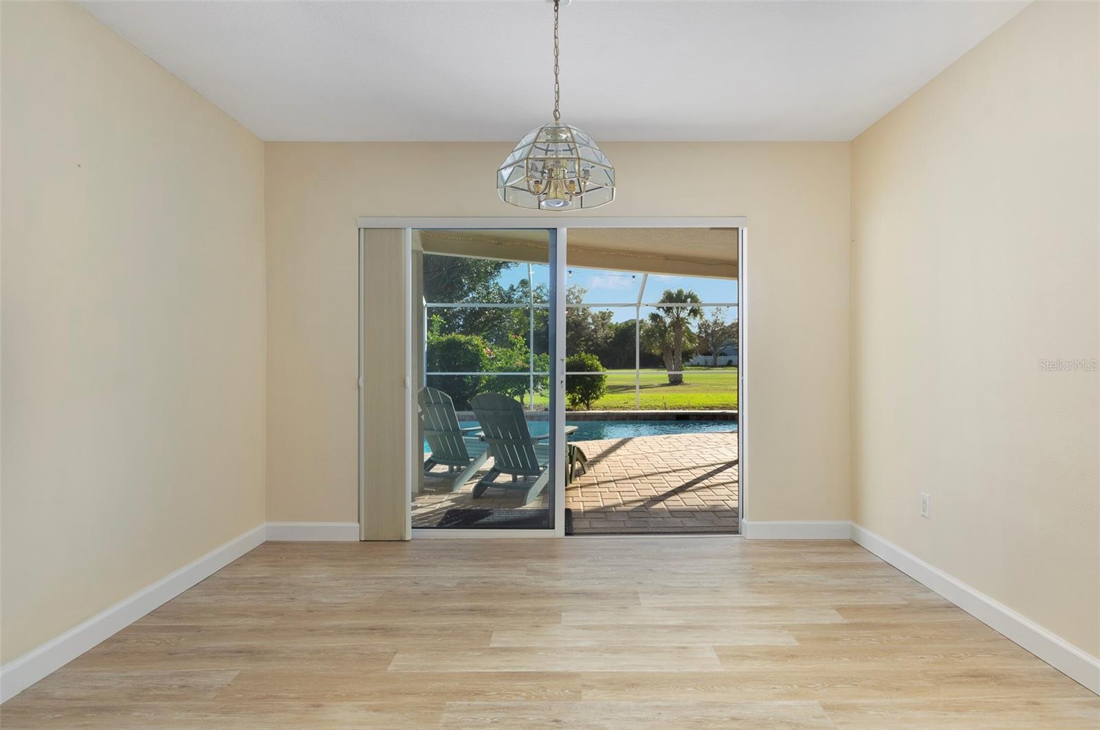 SEMINOLE LAKE GOLF & COUNTRY CLUB ESTATES - Residential