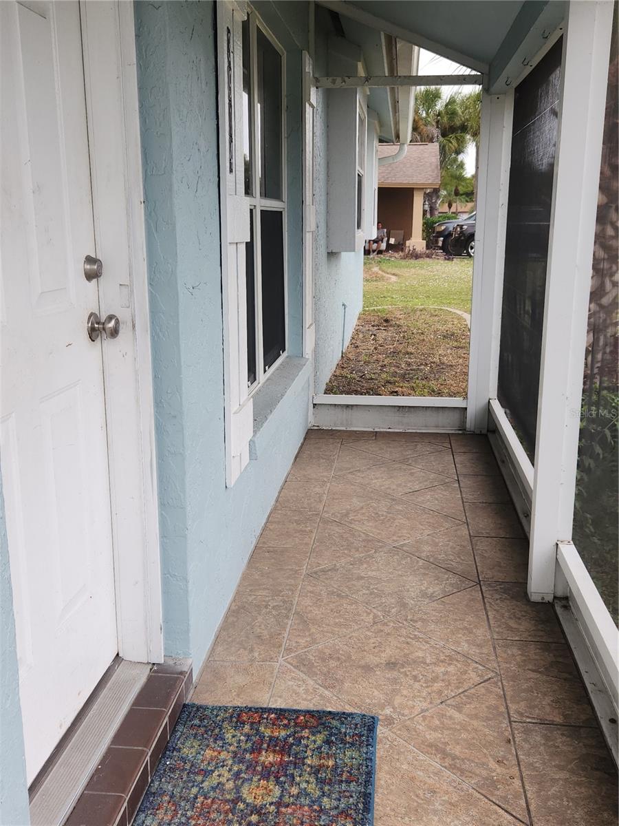 TAMARON - Residential Lease