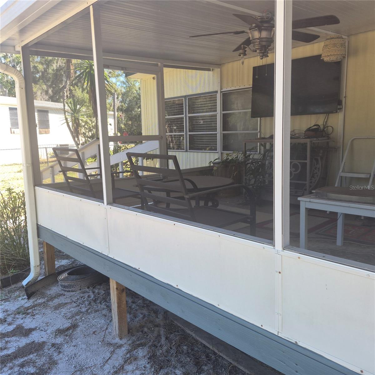 FOUR LAKE ESTATES - Residential