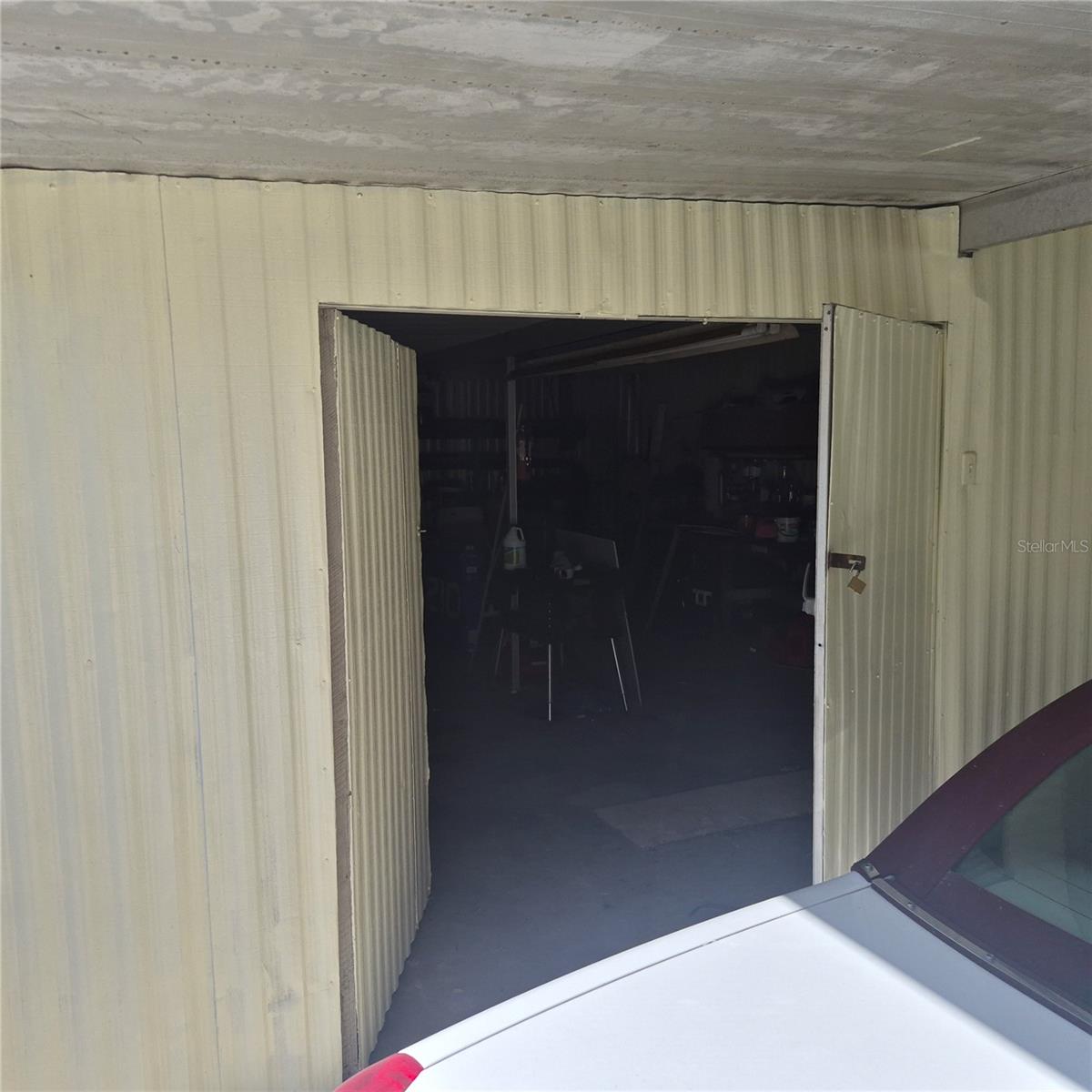 FOUR LAKE ESTATES - Residential