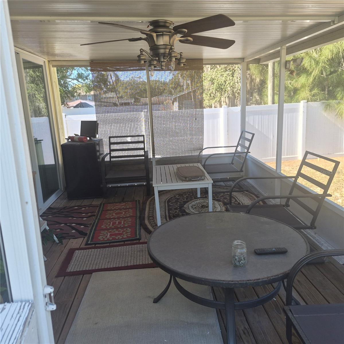 FOUR LAKE ESTATES - Residential