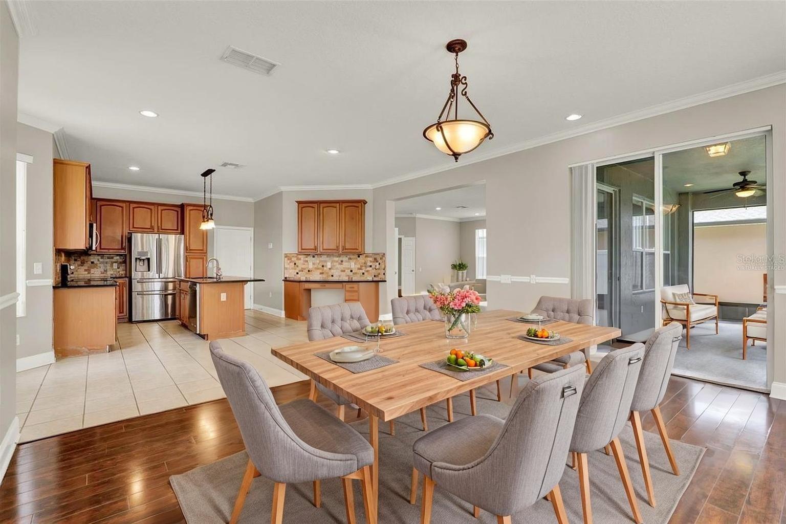 OAKHURST RESERVE UNIT TWO - Residential