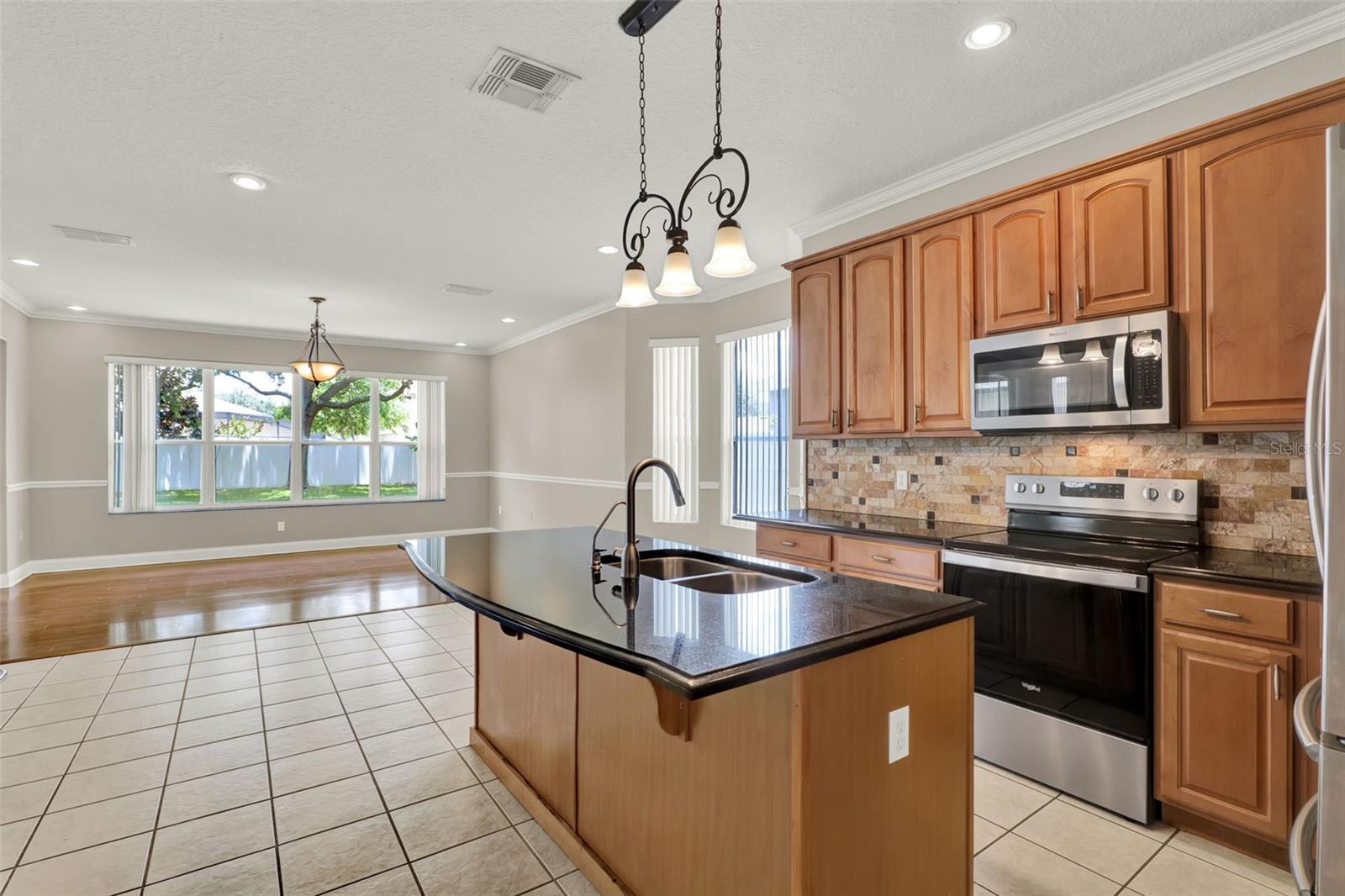 OAKHURST RESERVE UNIT TWO - Residential