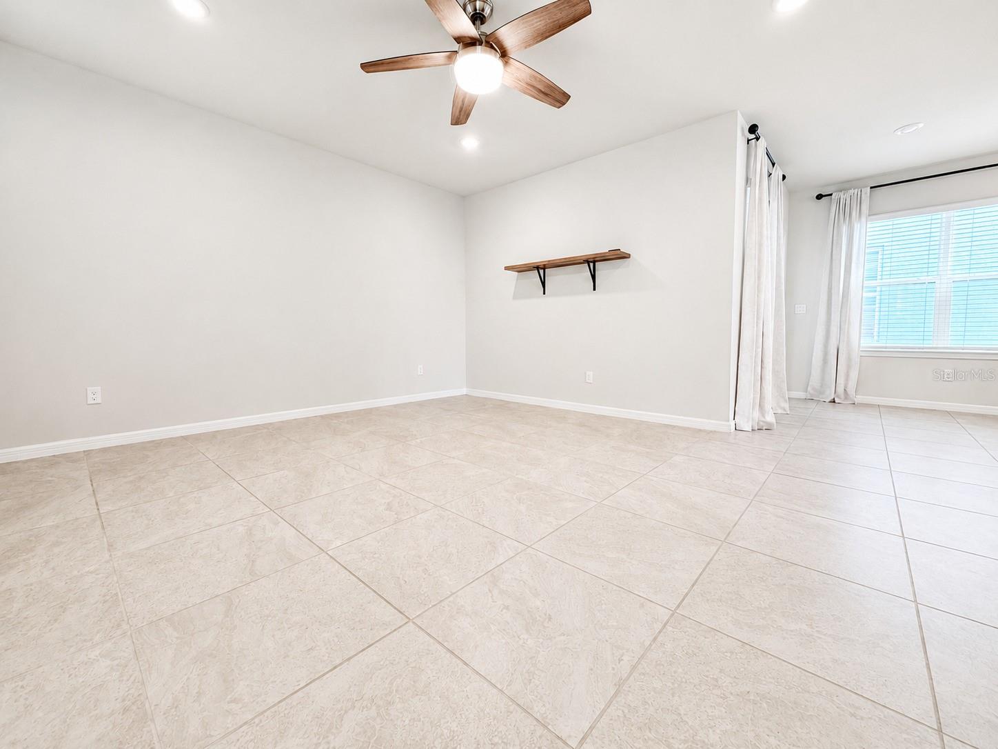 2092 CROSS PRAIRIE PARKWAY
