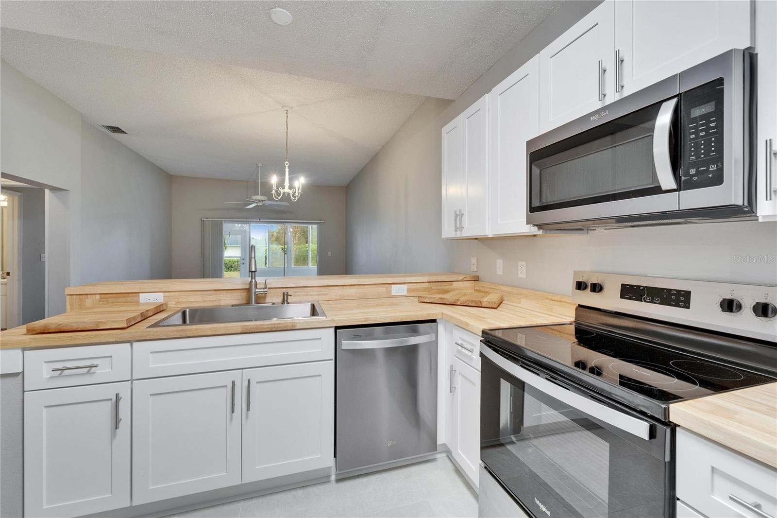 1032 RADISON AVENUE 2