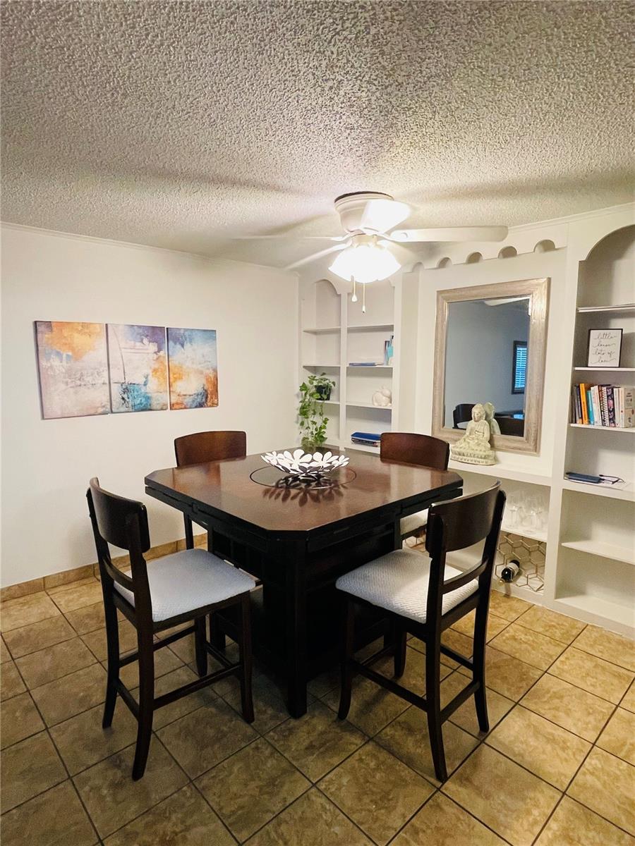 PRAIRIEWOOD - Residential