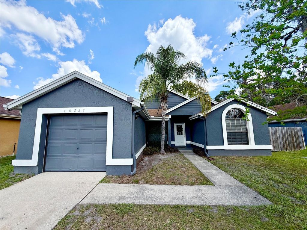 Photo of 10227 Comfort Circle, Orlando, FL 32825 (MLS # O6395236)