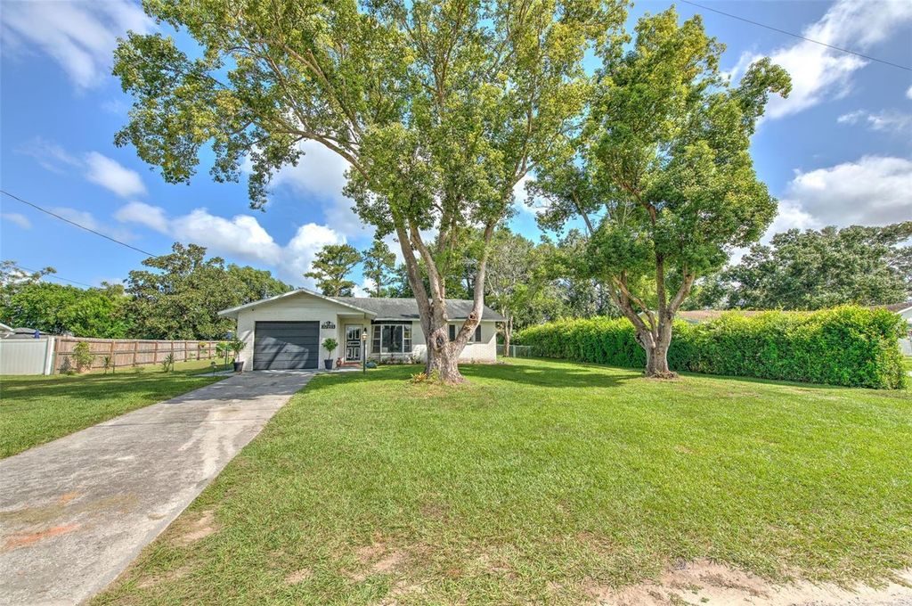 Photo of 37223 Temple Avenue, Zephyrhills, FL 33541 (MLS # TB8432478)