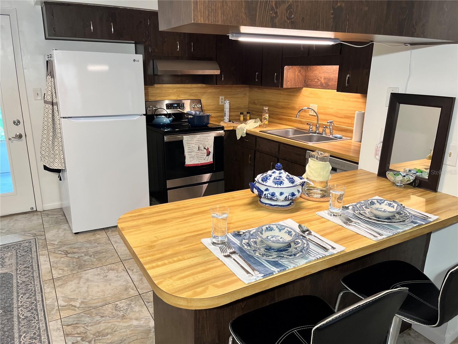 BROOKINS A B SUB - Residential Lease