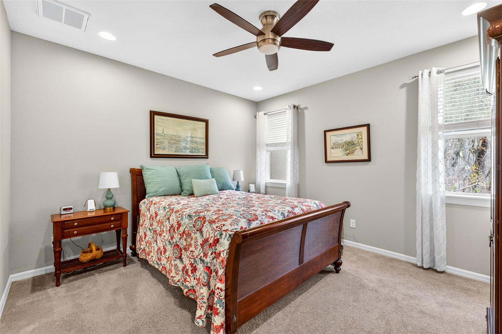 TUSCANY WOODS PRESERVE - Residential