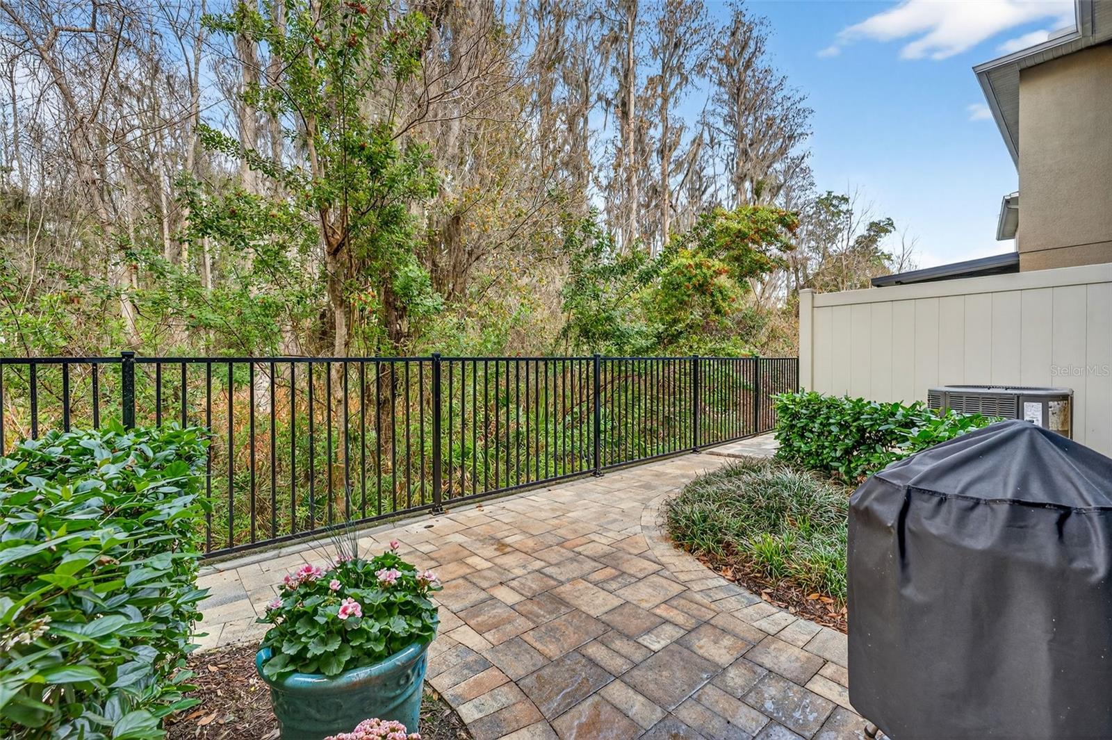 TUSCANY WOODS PRESERVE - Residential