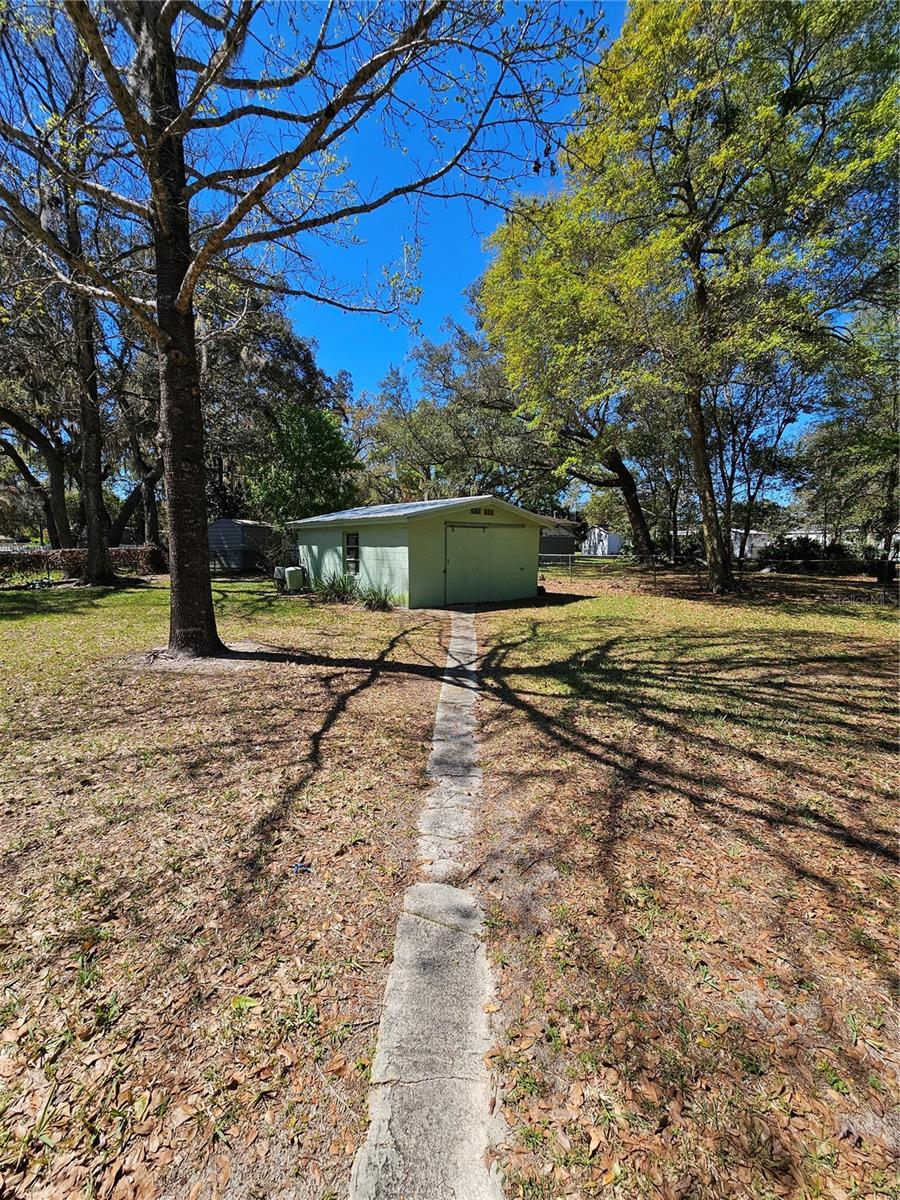 SILVER LAKES ACRES - Land