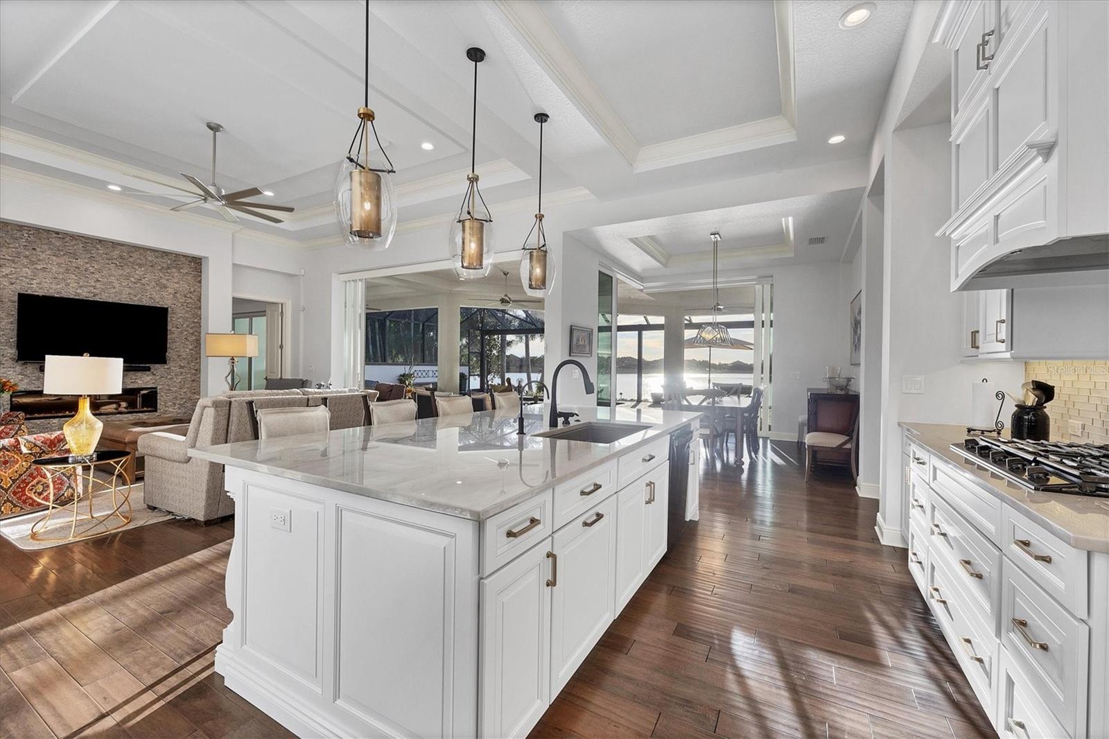 COUNTRY CLUB EAST AT LAKEWD RNCH YY1-4 - Residential