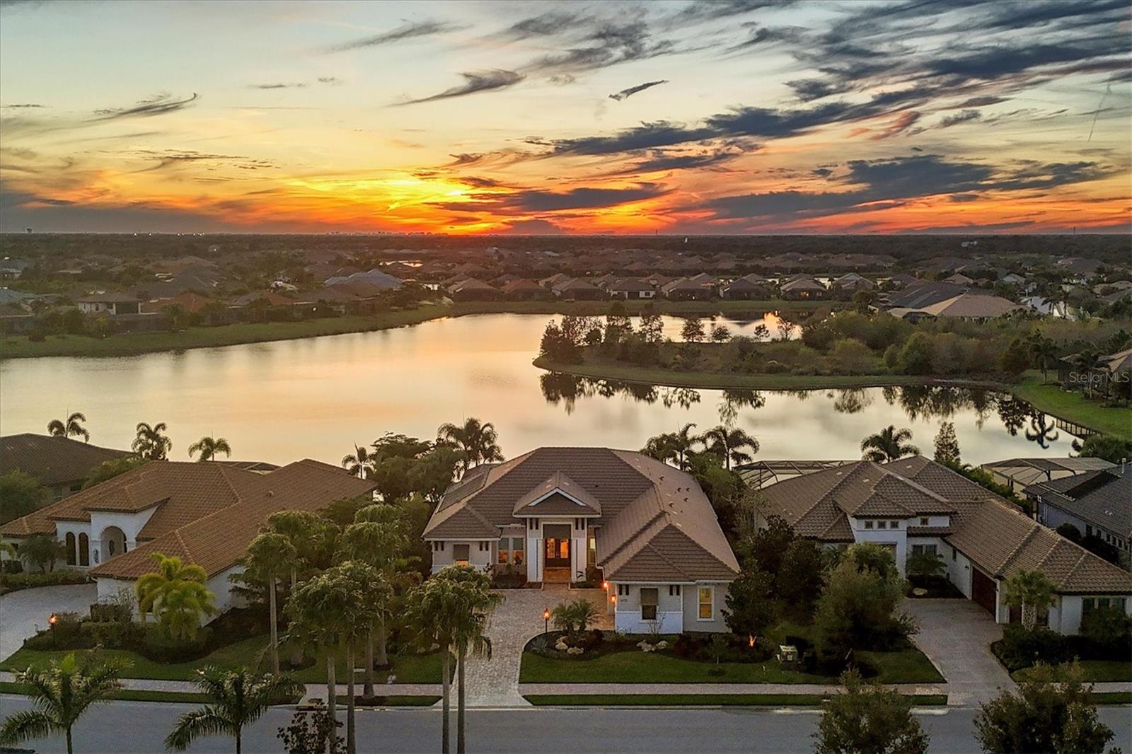 COUNTRY CLUB EAST AT LAKEWD RNCH YY1-4 - Residential