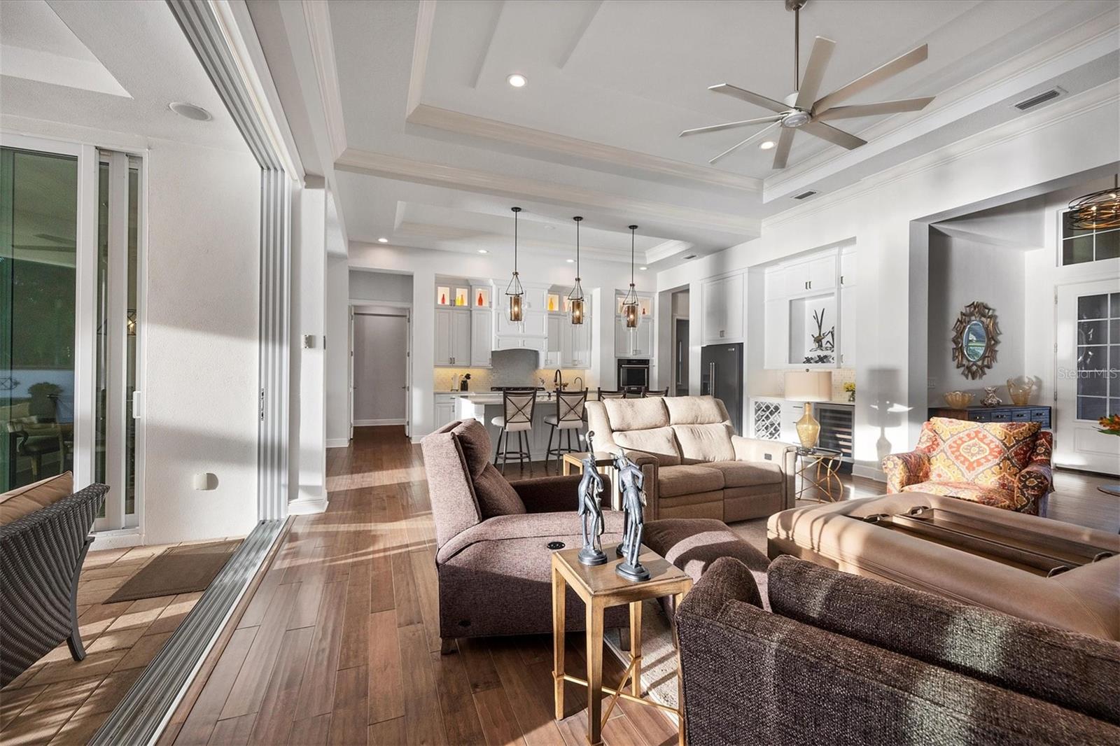 COUNTRY CLUB EAST AT LAKEWD RNCH YY1-4 - Residential