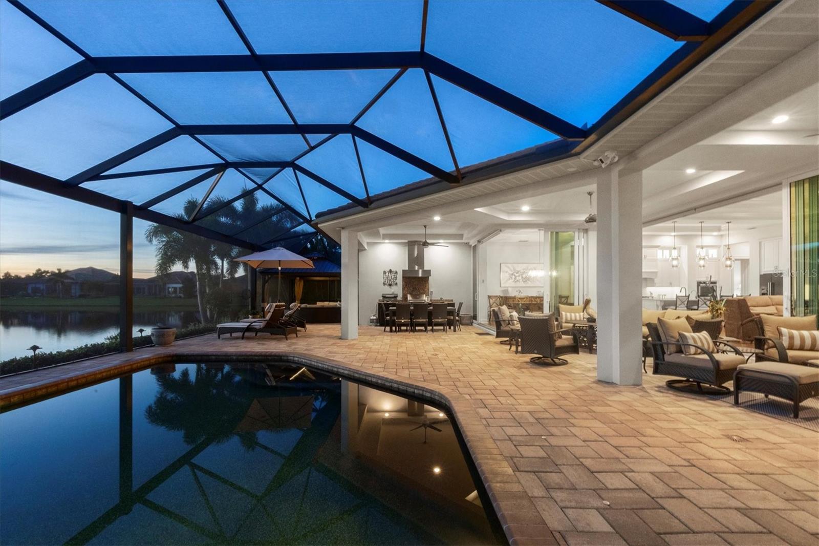 COUNTRY CLUB EAST AT LAKEWD RNCH YY1-4 - Residential