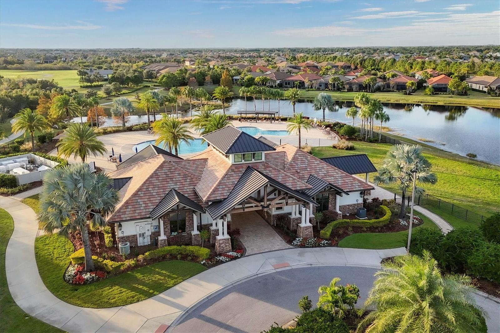 COUNTRY CLUB EAST AT LAKEWD RNCH YY1-4 - Residential