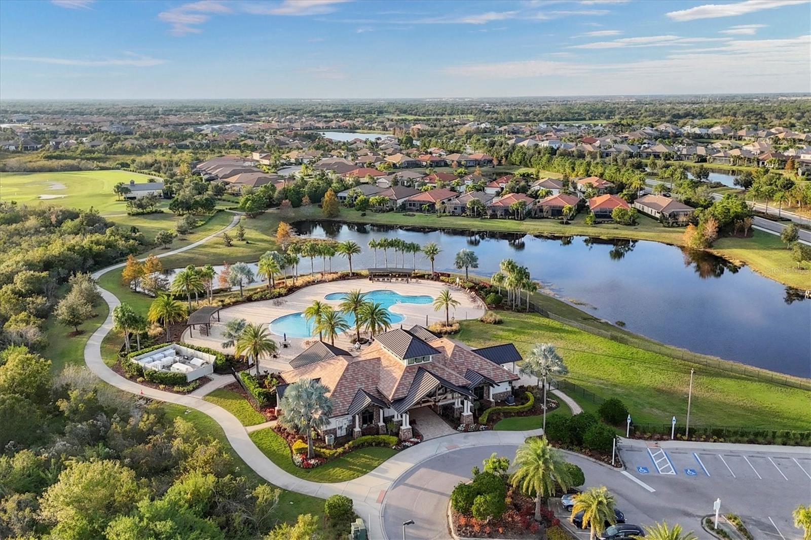 COUNTRY CLUB EAST AT LAKEWD RNCH YY1-4 - Residential