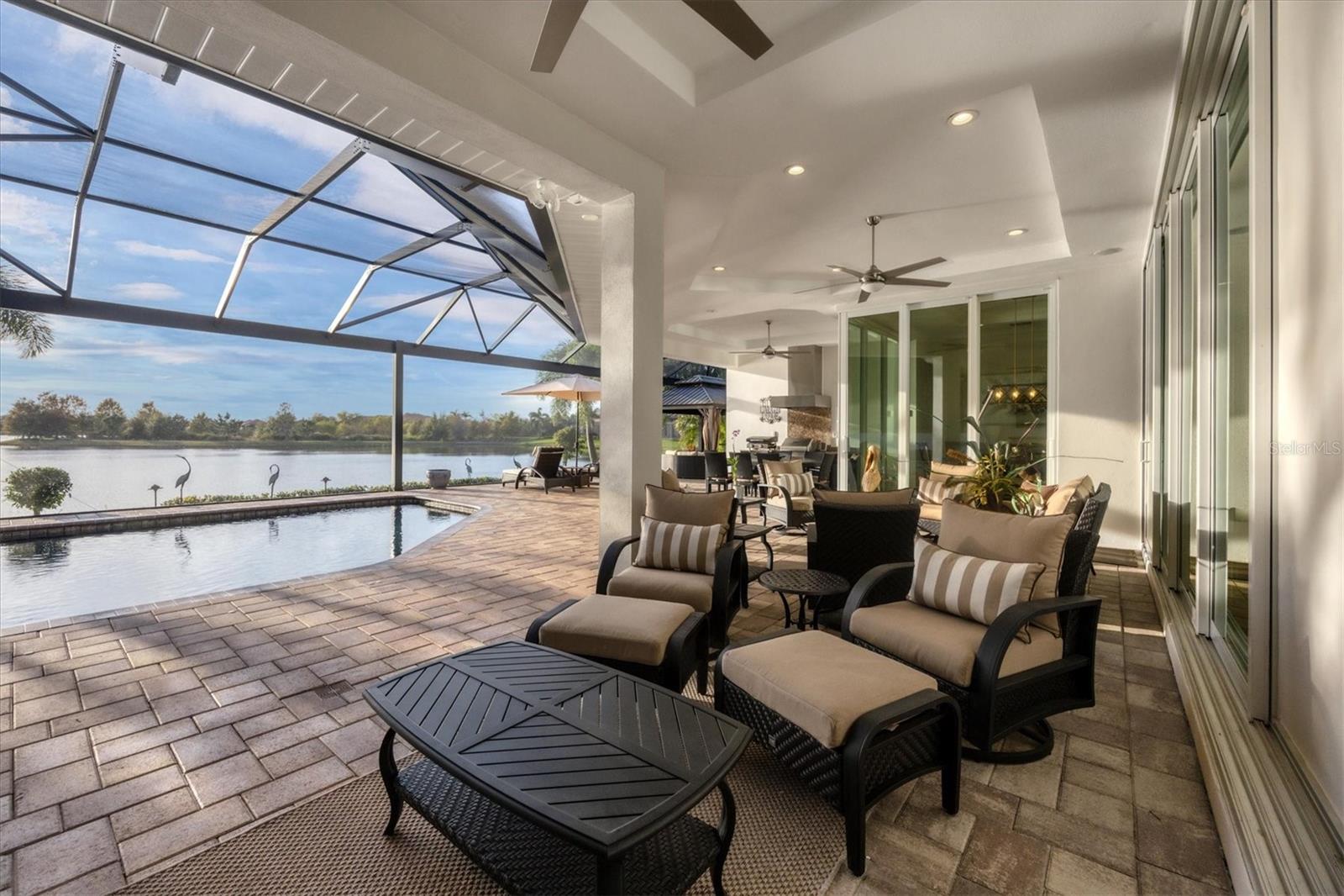 COUNTRY CLUB EAST AT LAKEWD RNCH YY1-4 - Residential