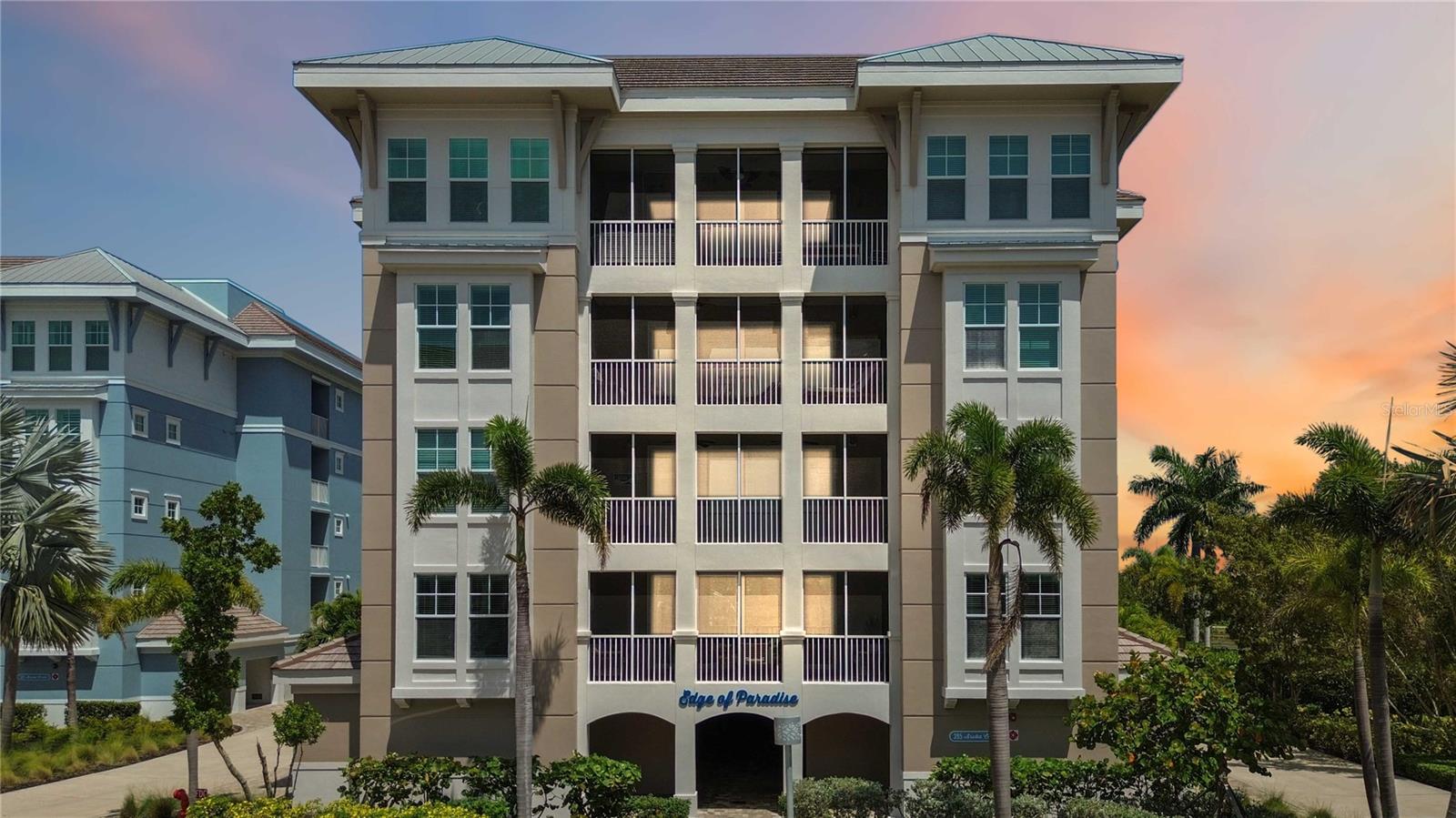 395 ARUBA CIRCLE 102
