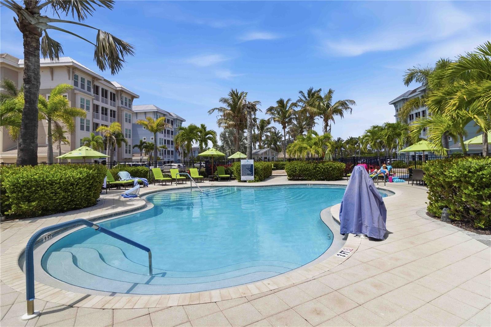 MARINA WALK ON ONE PARTICULAR HARBOUR - Residential