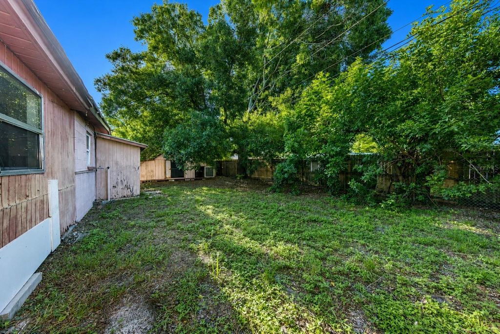 Photo of 8528 N 92nd Terrace, Seminole, FL 33777 (MLS # TB8532655)