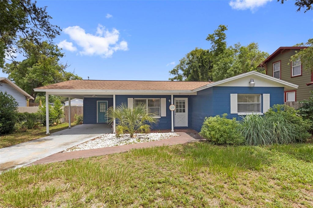 Photo of 1218 E New Orleans Avenue, Tampa, FL 33603 (MLS # TB8530212)