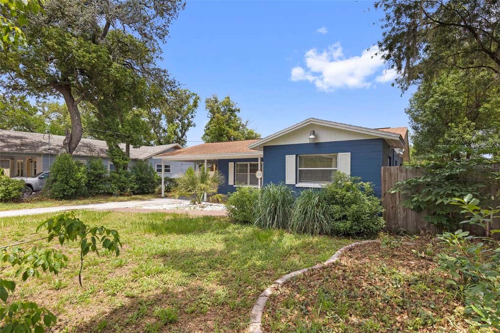 Photo of 1218 E New Orleans Avenue, Tampa, FL 33603 (MLS # TB8530212)