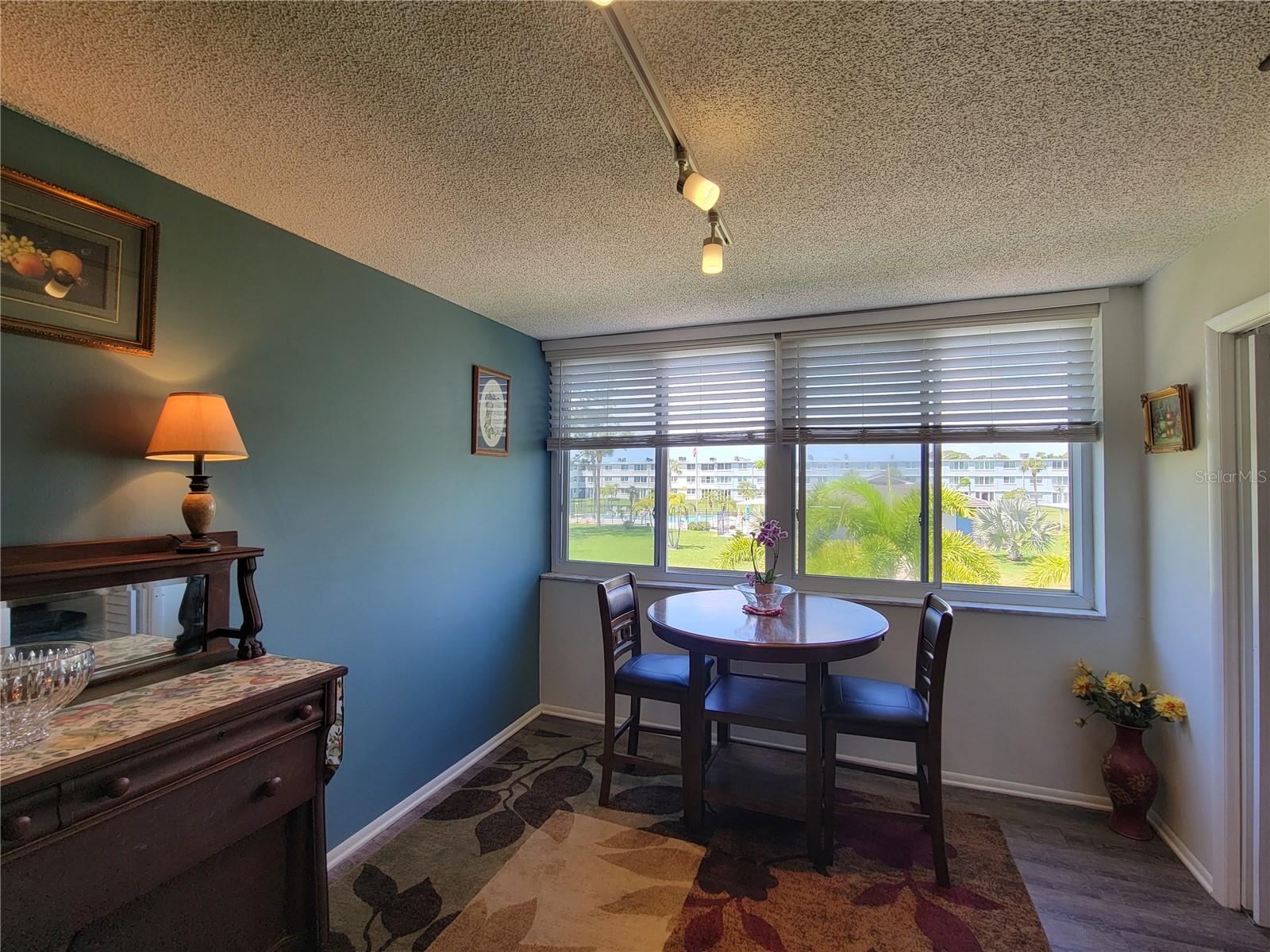 WINSTON PARK NORTHEAST - Residential