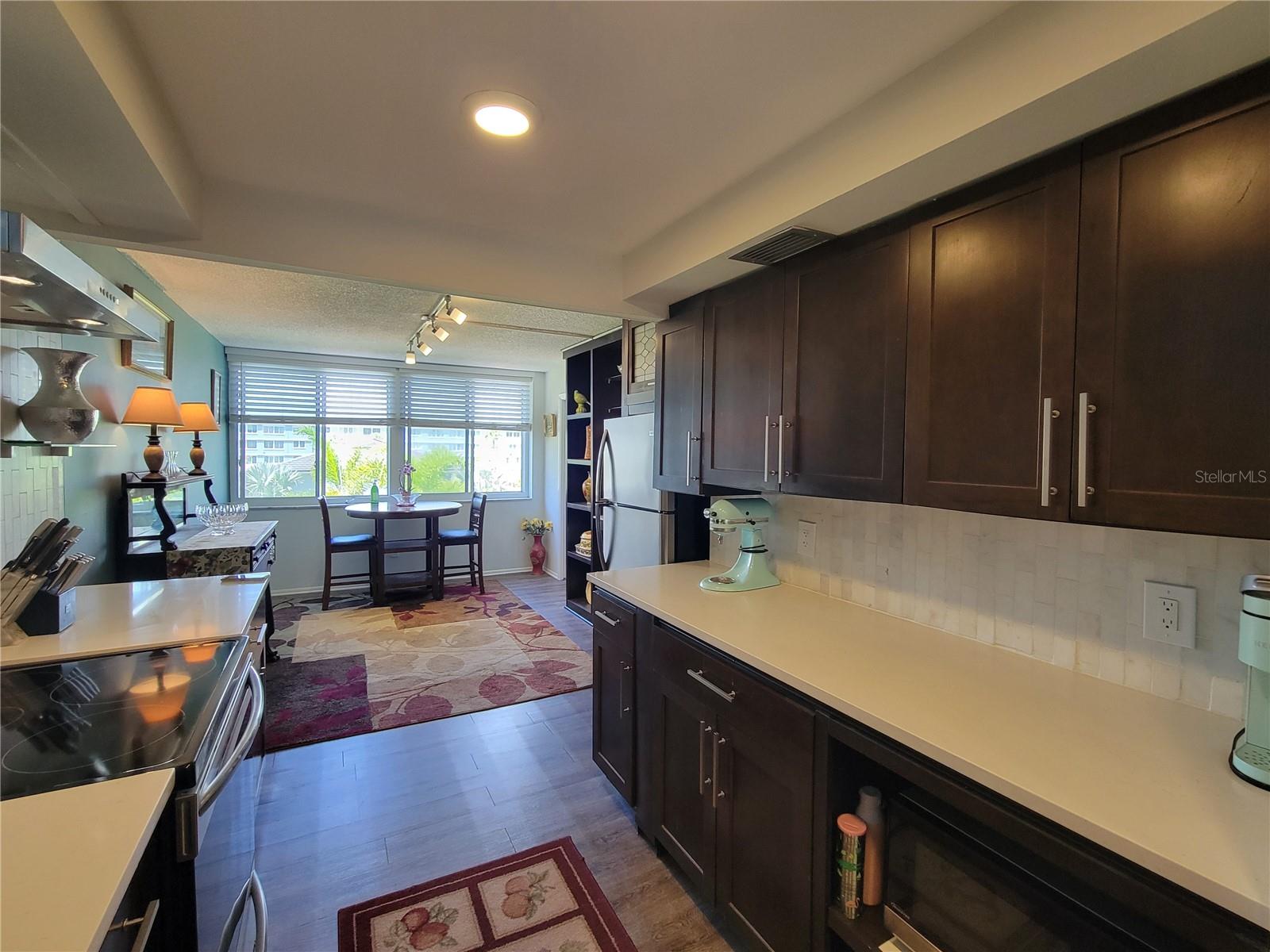 WINSTON PARK NORTHEAST - Residential