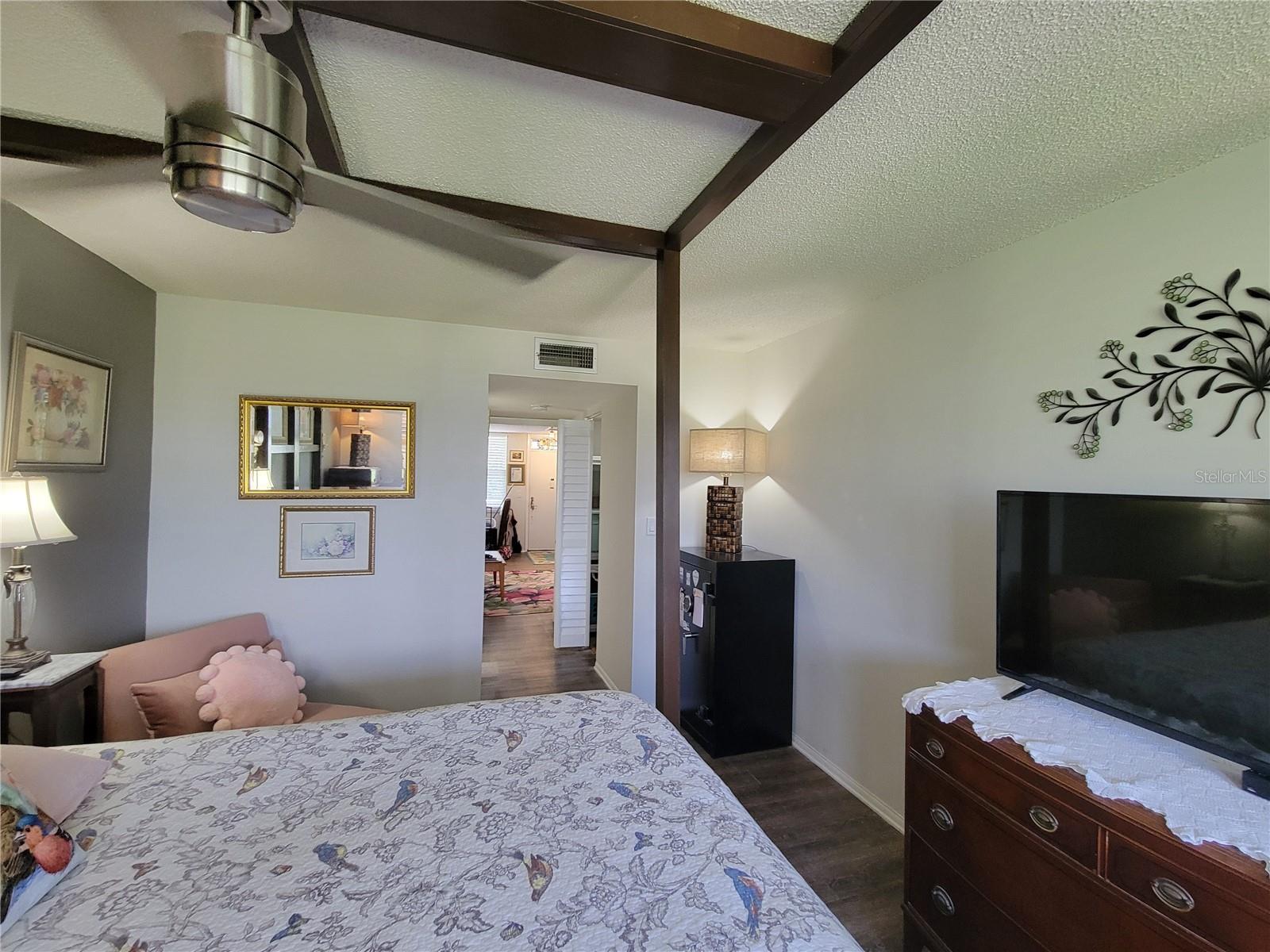 WINSTON PARK NORTHEAST - Residential