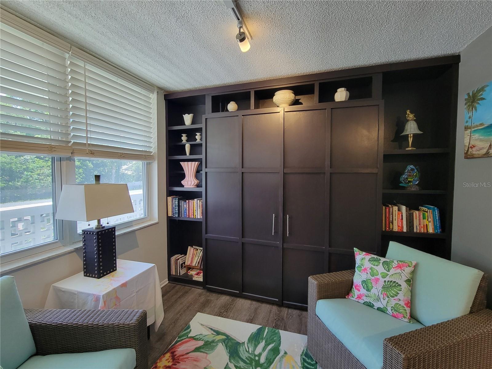 WINSTON PARK NORTHEAST - Residential