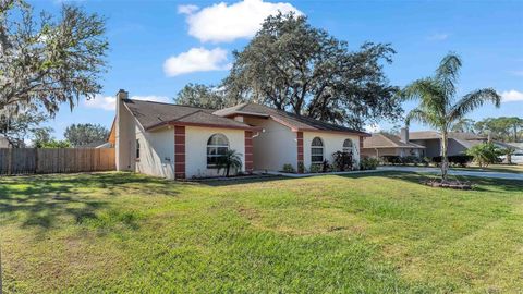 A home in LAKELAND