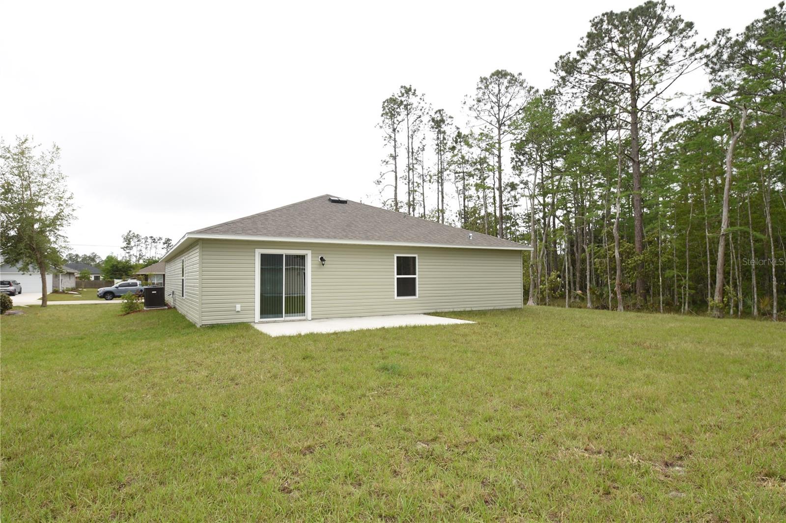 QUAIL HOLLOW - Residential Lease