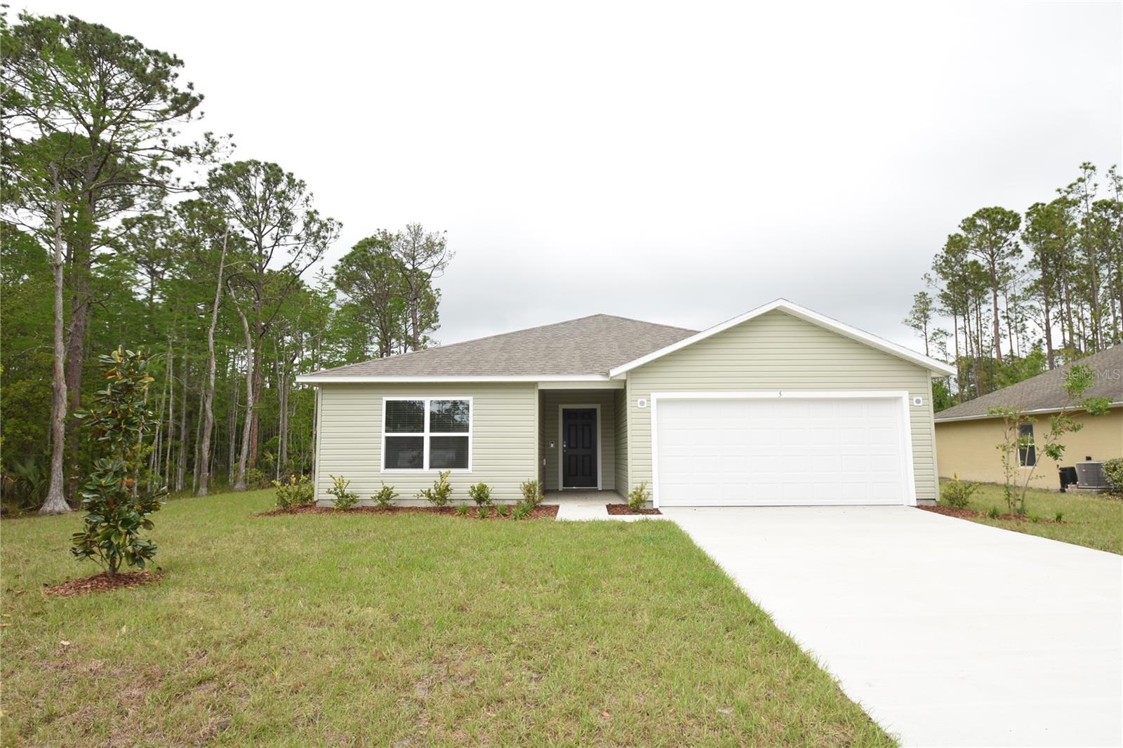 QUAIL HOLLOW - Residential Lease