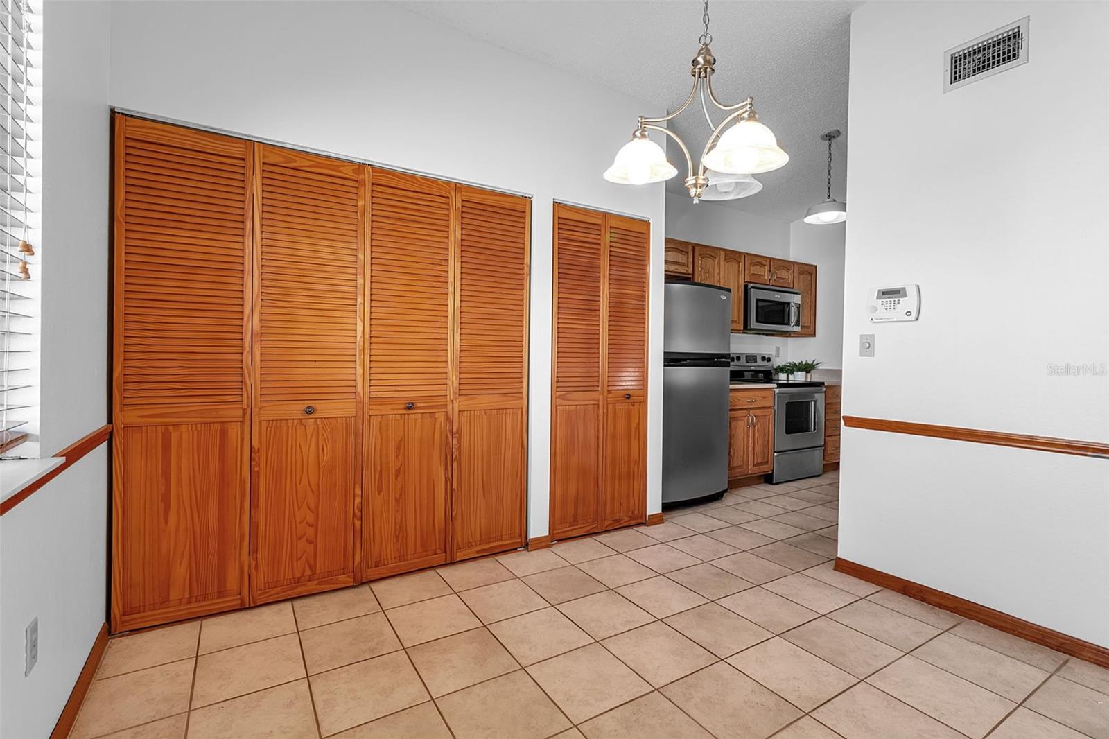 CORDOVA LAKES PH IV - Residential