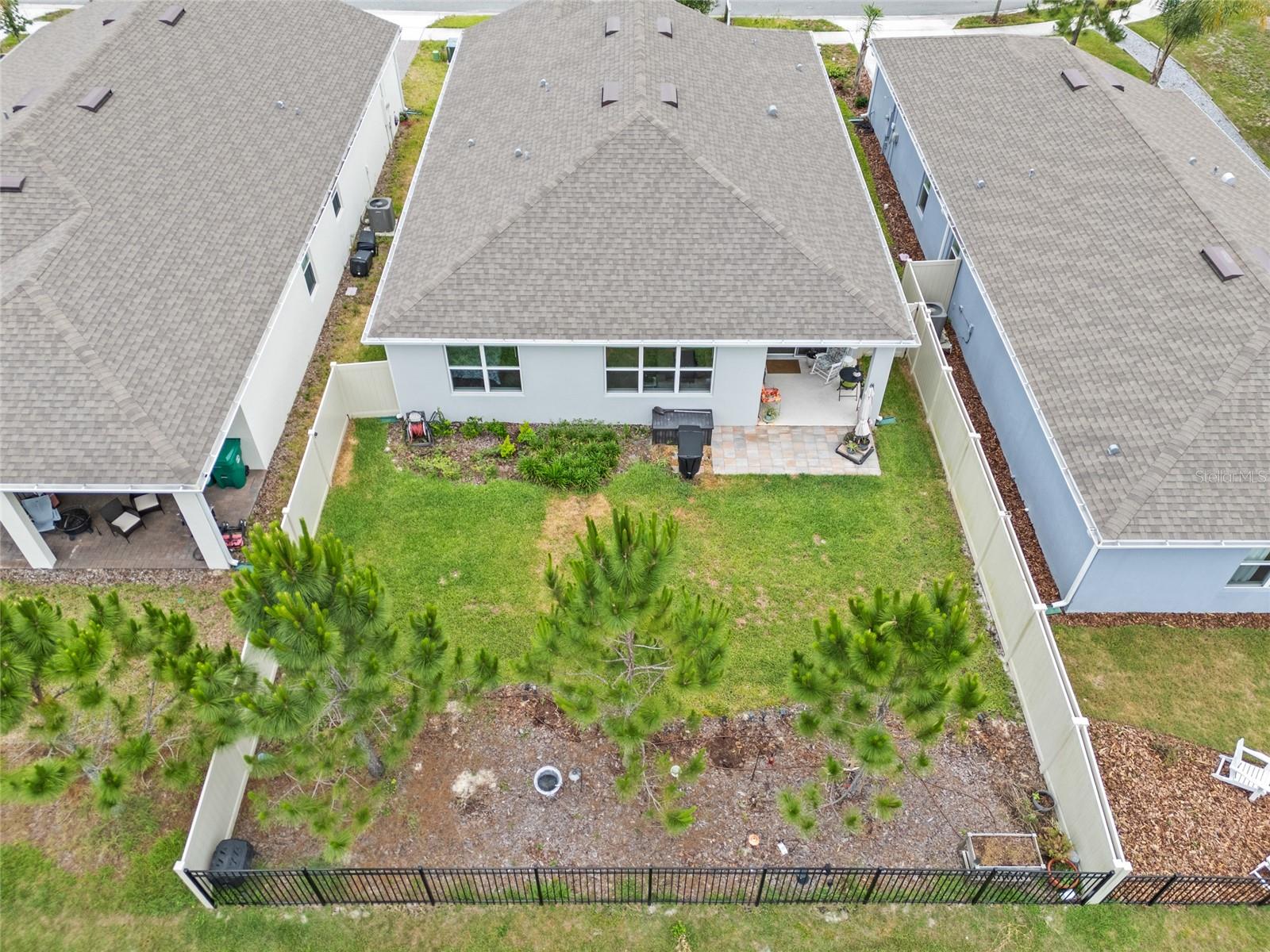 CANOPY TERRACE MB 63 PGS 139-143 - Residential