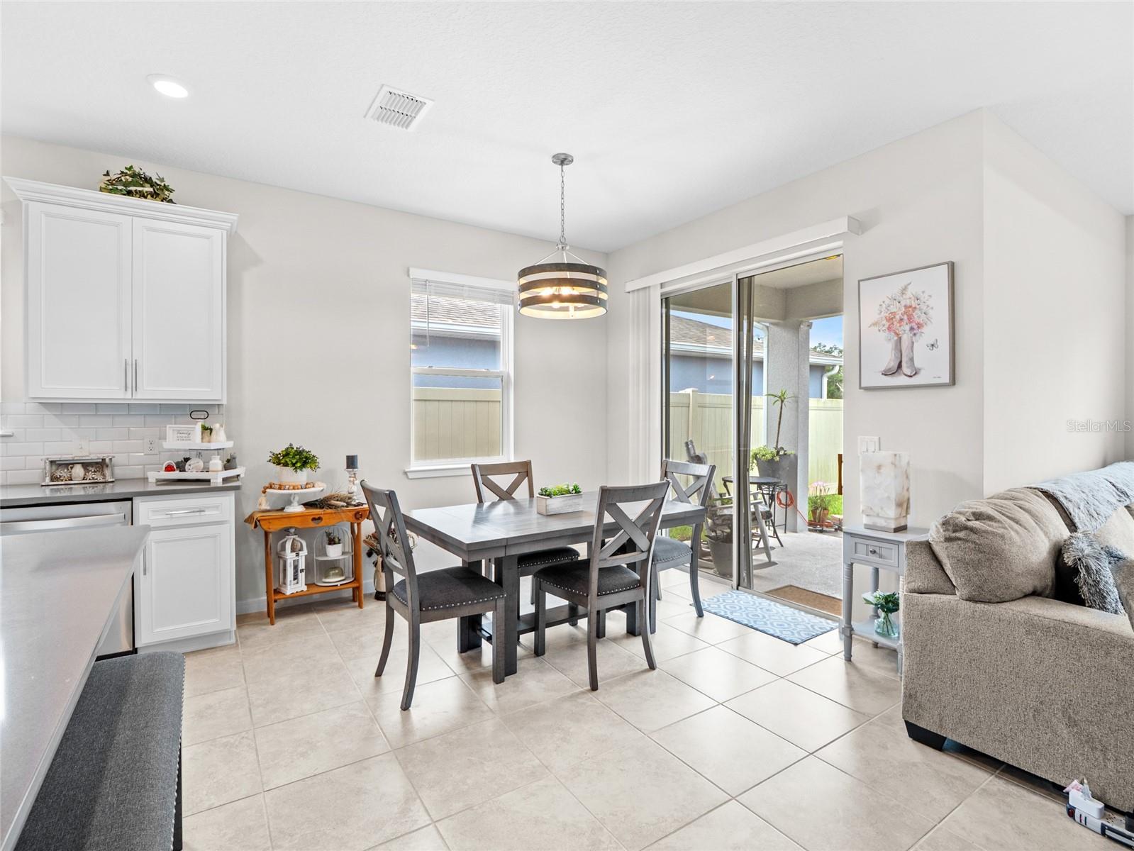 CANOPY TERRACE MB 63 PGS 139-143 - Residential