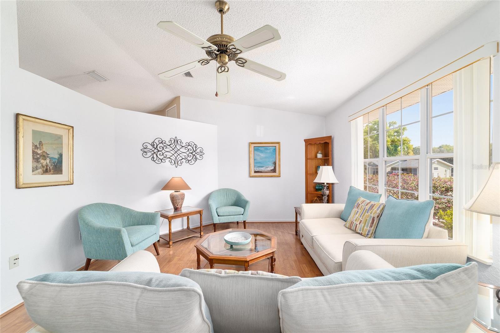 OAK RUN COUNTRY CLUB - Residential