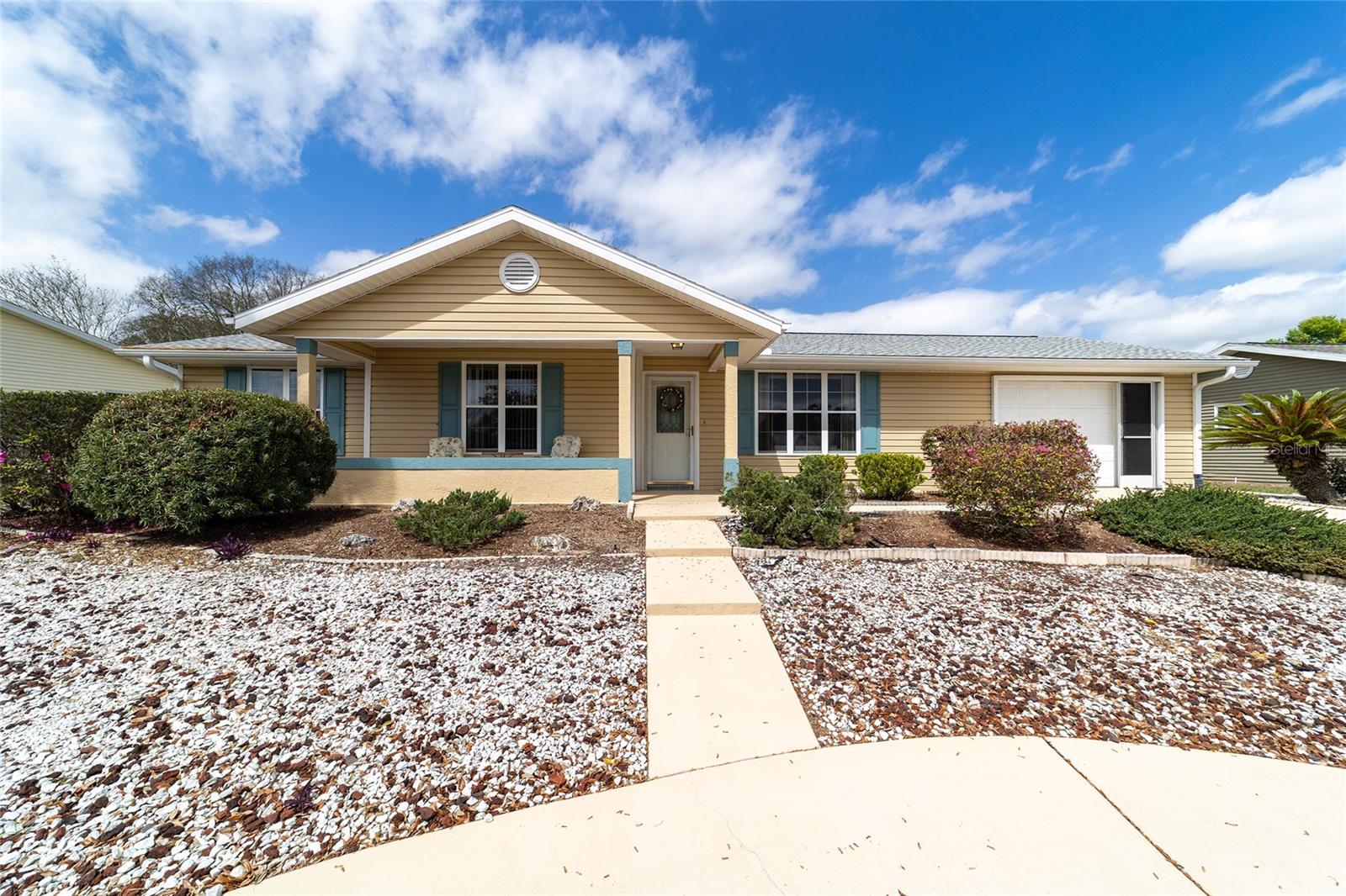 OAK RUN COUNTRY CLUB - Residential