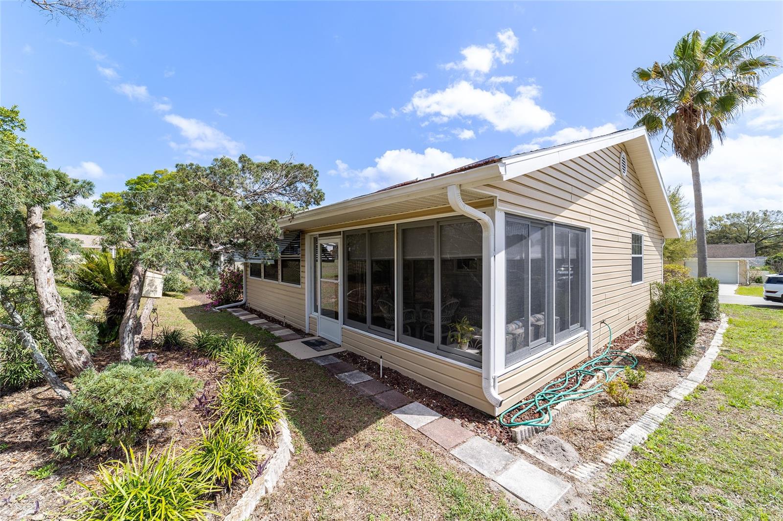 OAK RUN COUNTRY CLUB - Residential