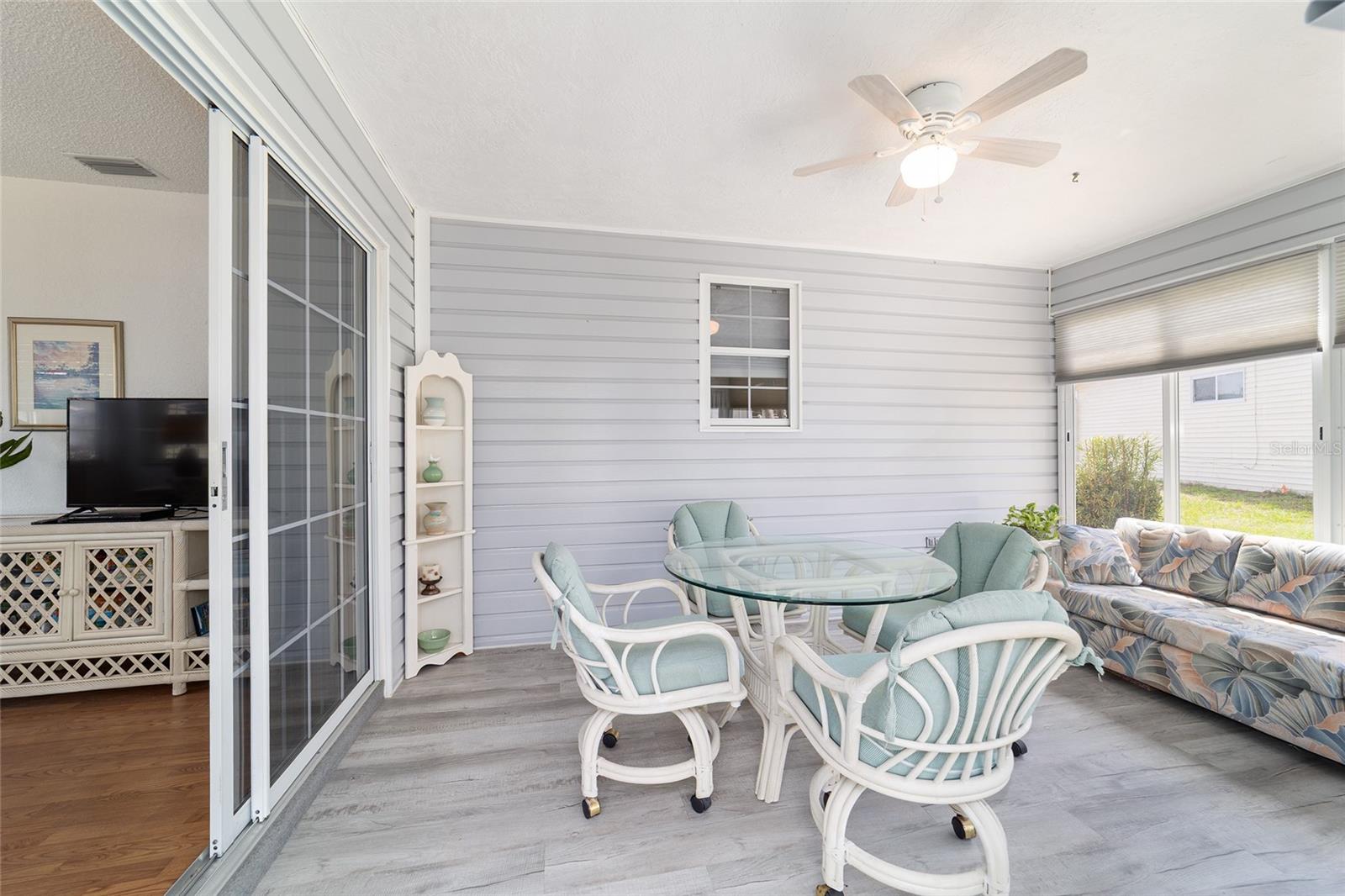 OAK RUN COUNTRY CLUB - Residential