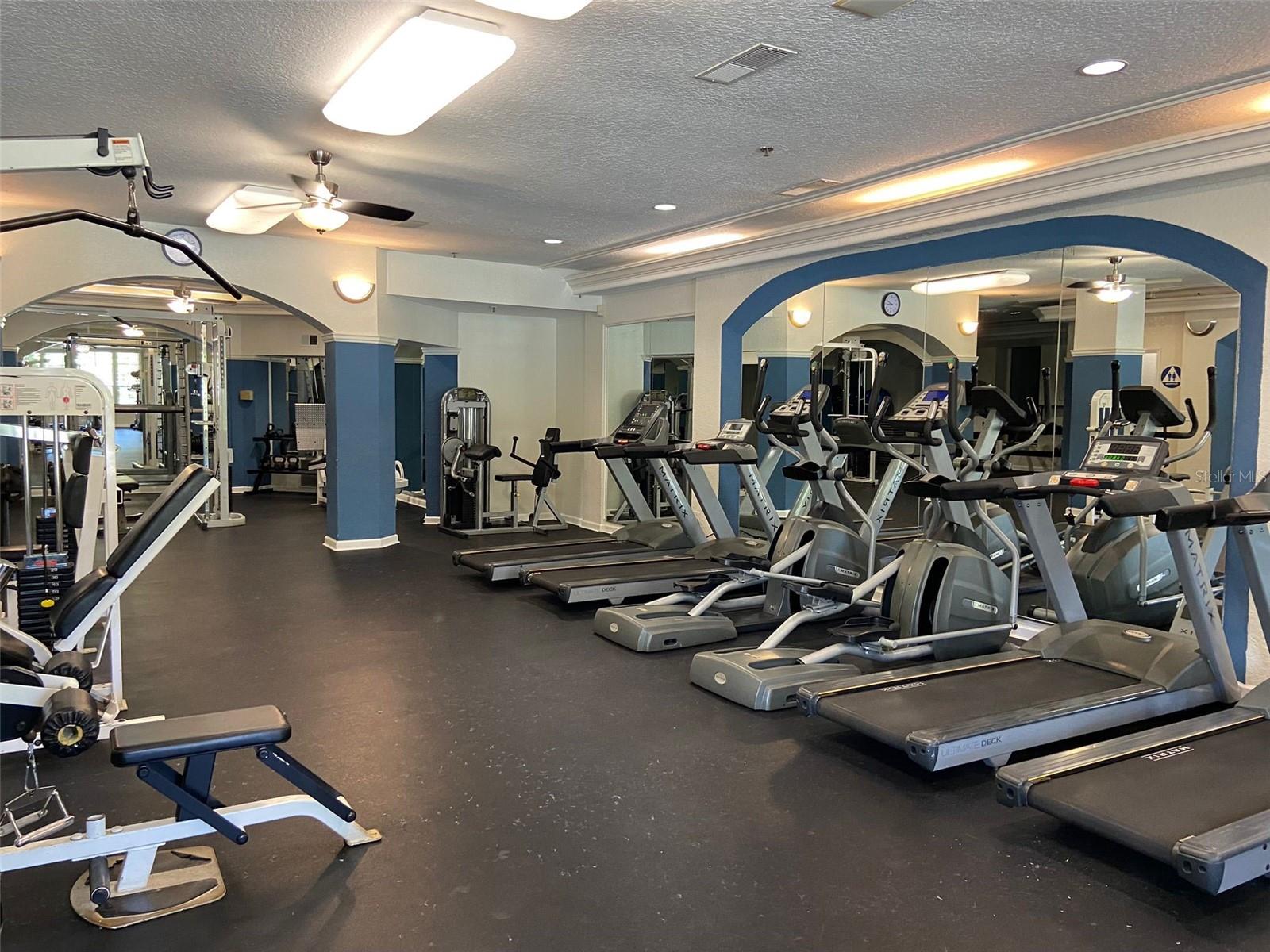 BERMUDA DUNES - Residential