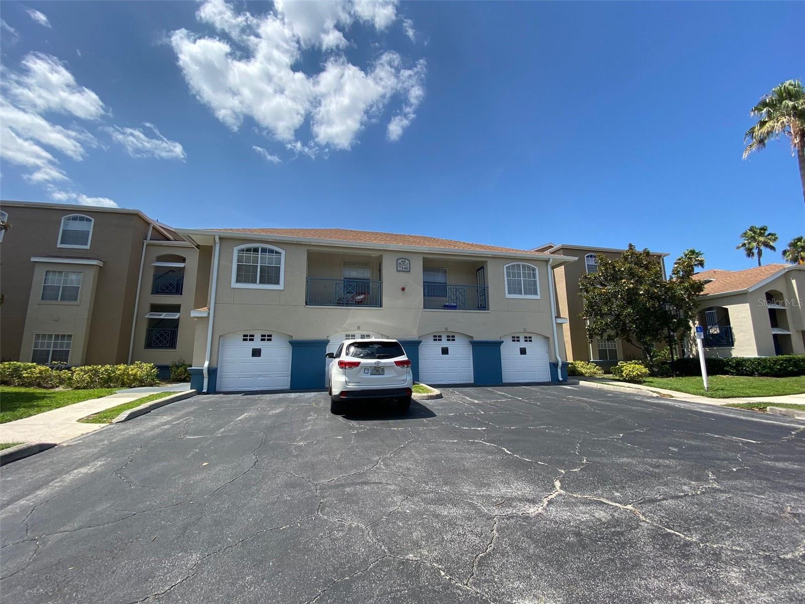 BERMUDA DUNES - Residential