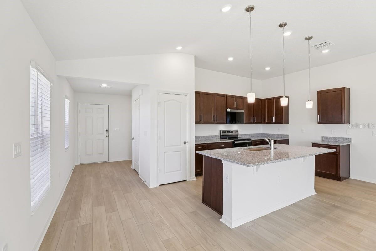 1516 KAYLA CIRCLE