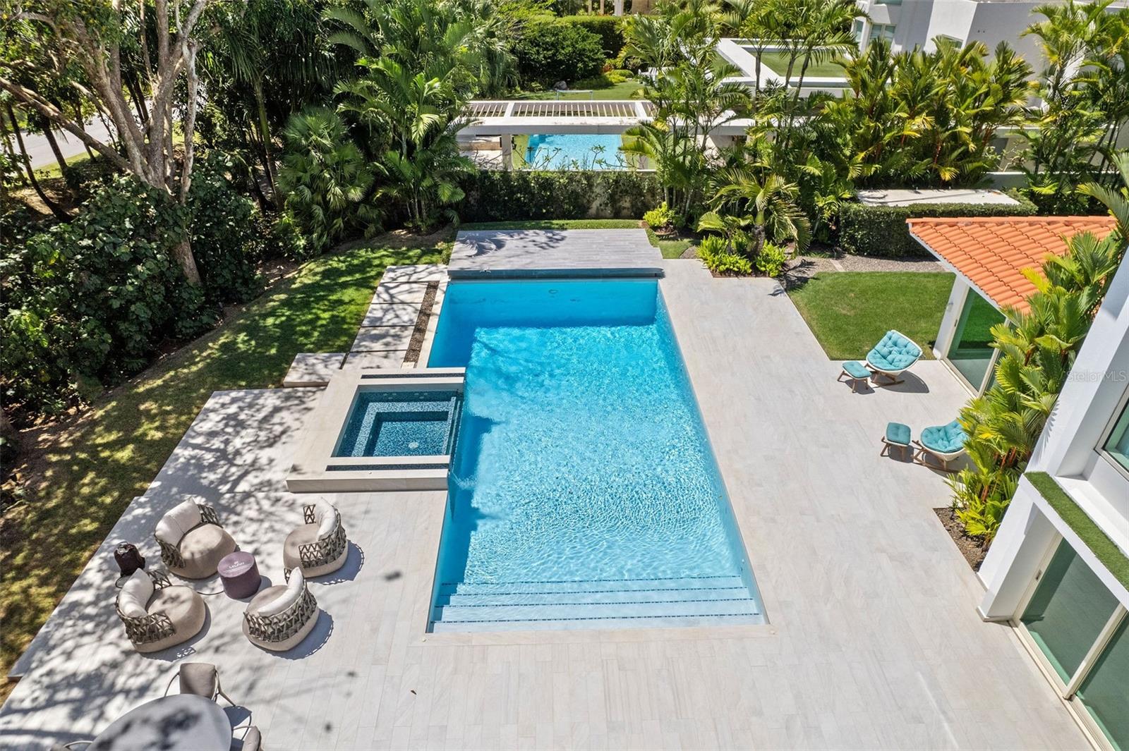 DORADO BEACH EAST - Residential