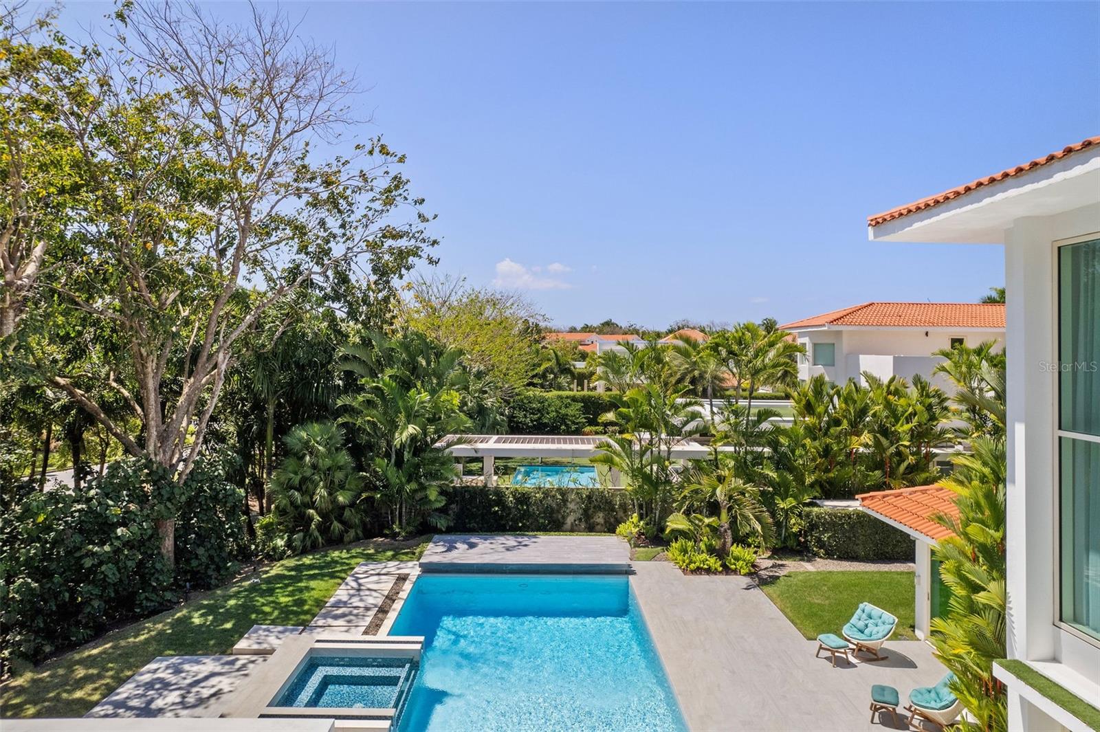 DORADO BEACH EAST - Residential