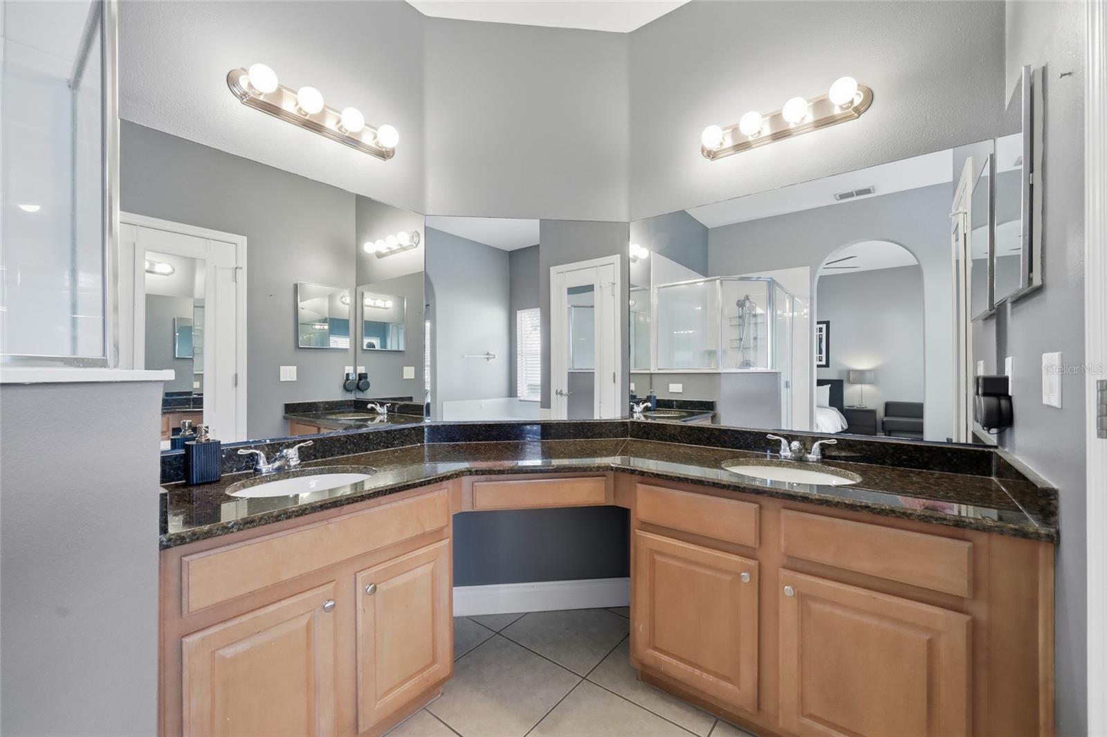 WESTYN BAY PH 01 R R-1 R-5 R-6 - Residential