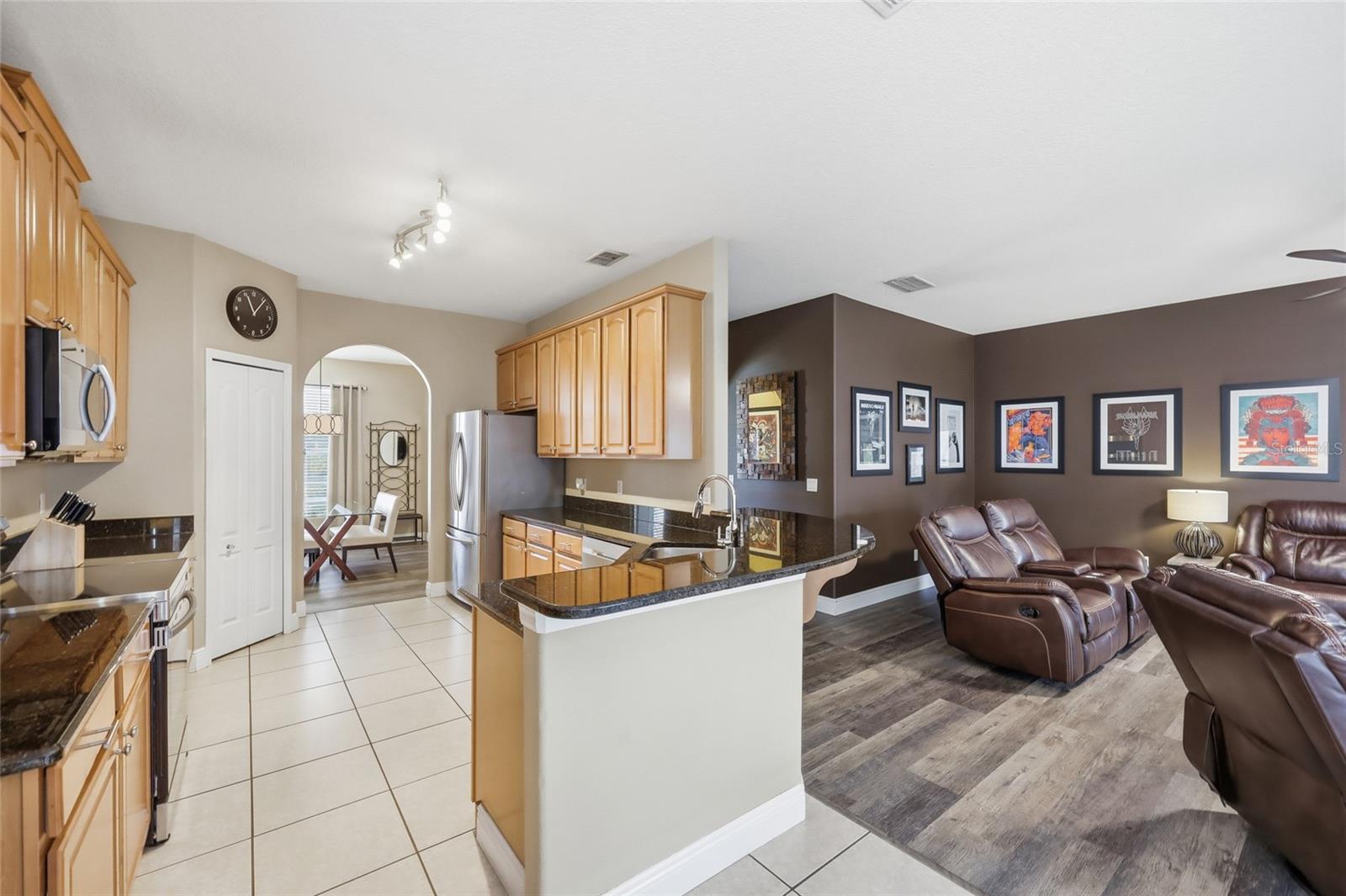 WESTYN BAY PH 01 R R-1 R-5 R-6 - Residential